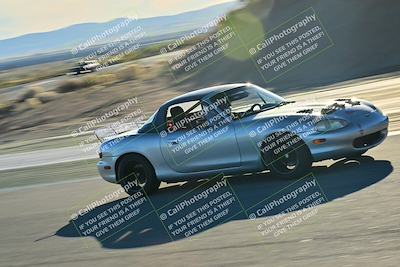 media/Dec-13-2025-Extreme Speed (Sat) [[d129ecb0b9]]/Beginner/Session 3 (Turn 5)/